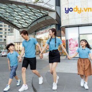 polo gia đình mặc tết